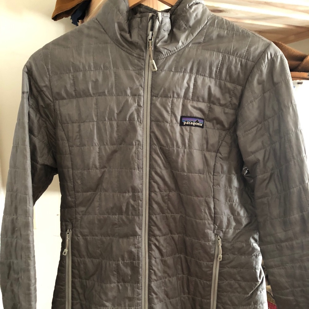 Patagonia Nano Puff zip up